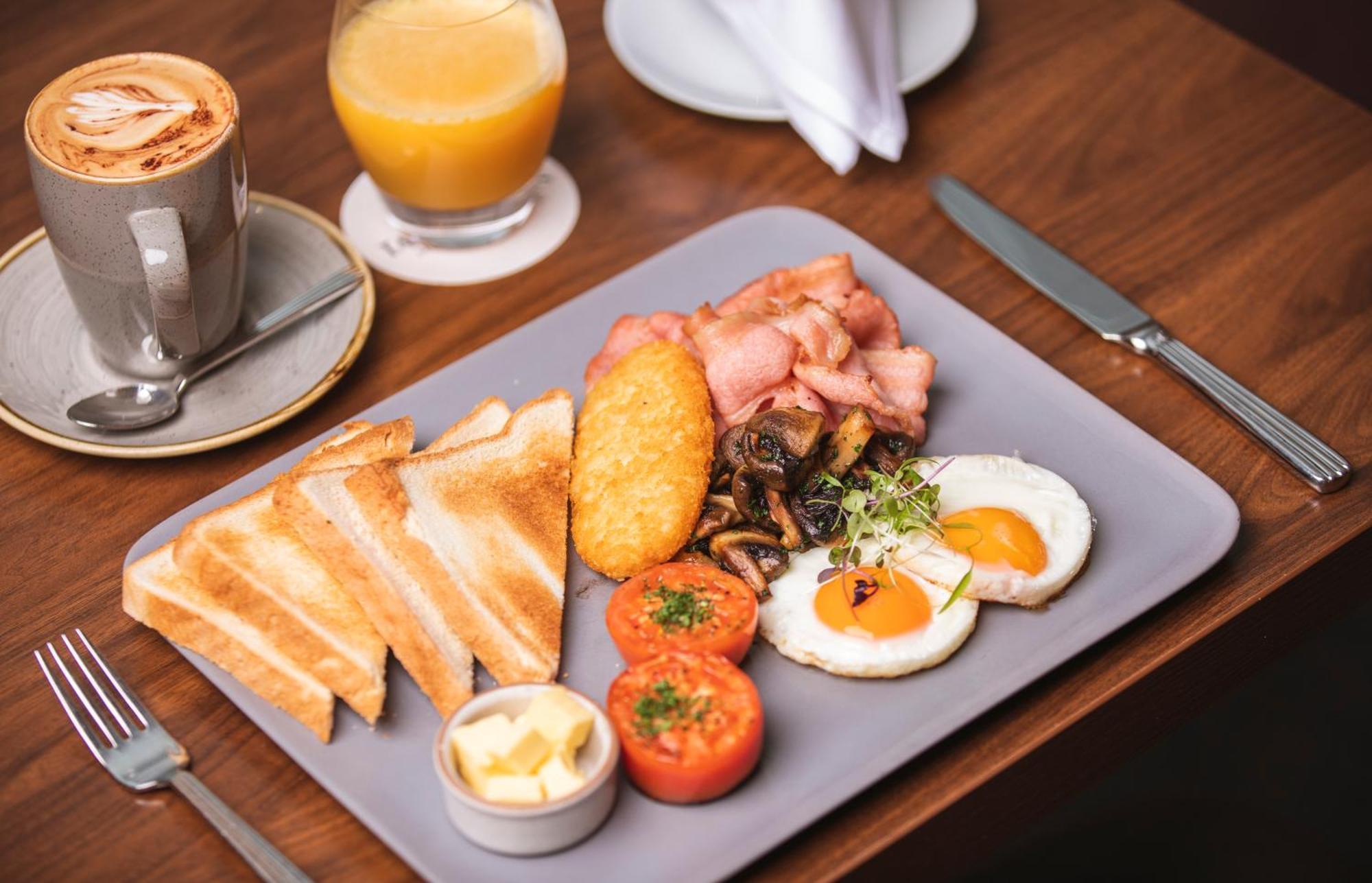 Tattersalls Hotel Armidale Bagian luar foto