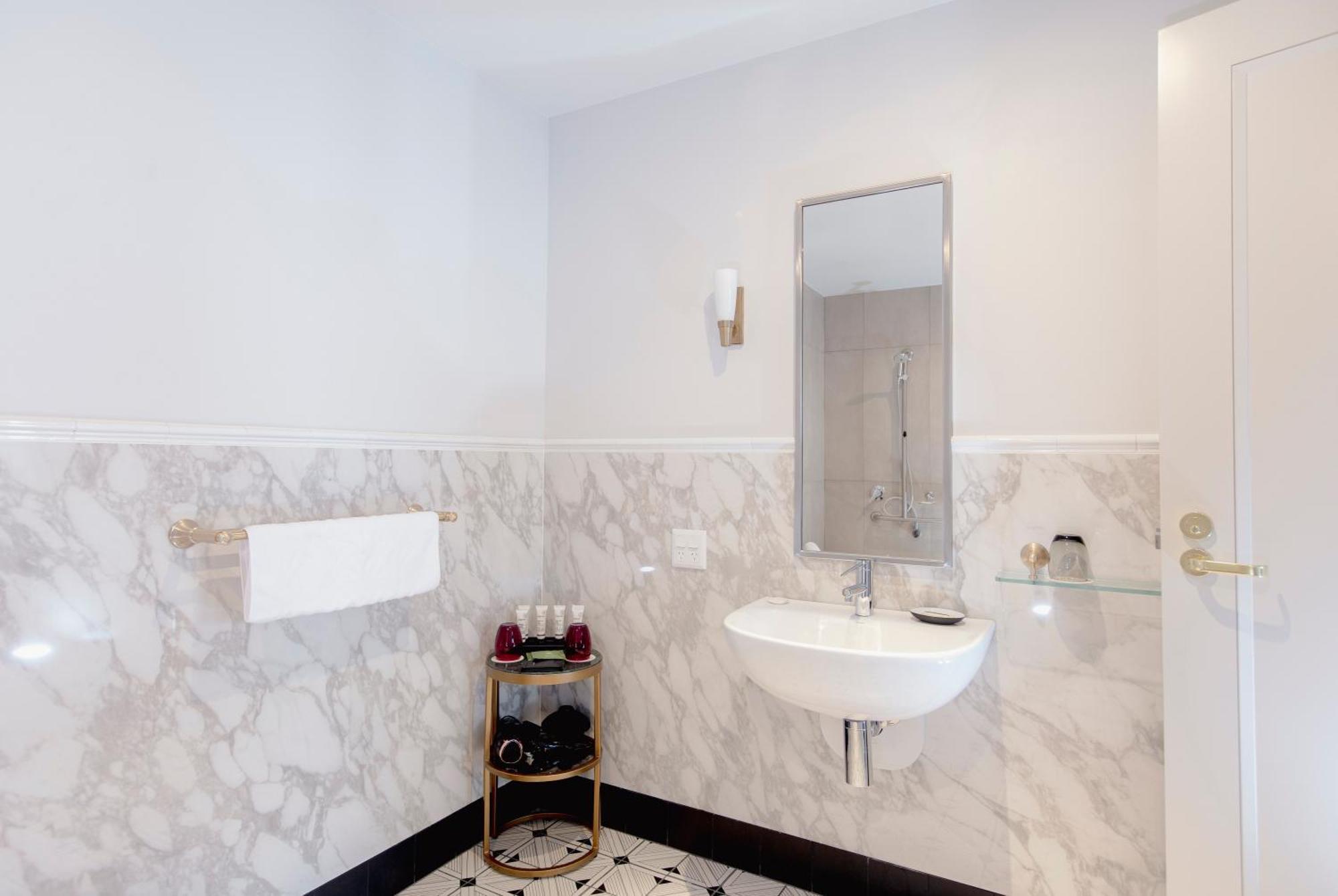Tattersalls Hotel Armidale Bagian luar foto